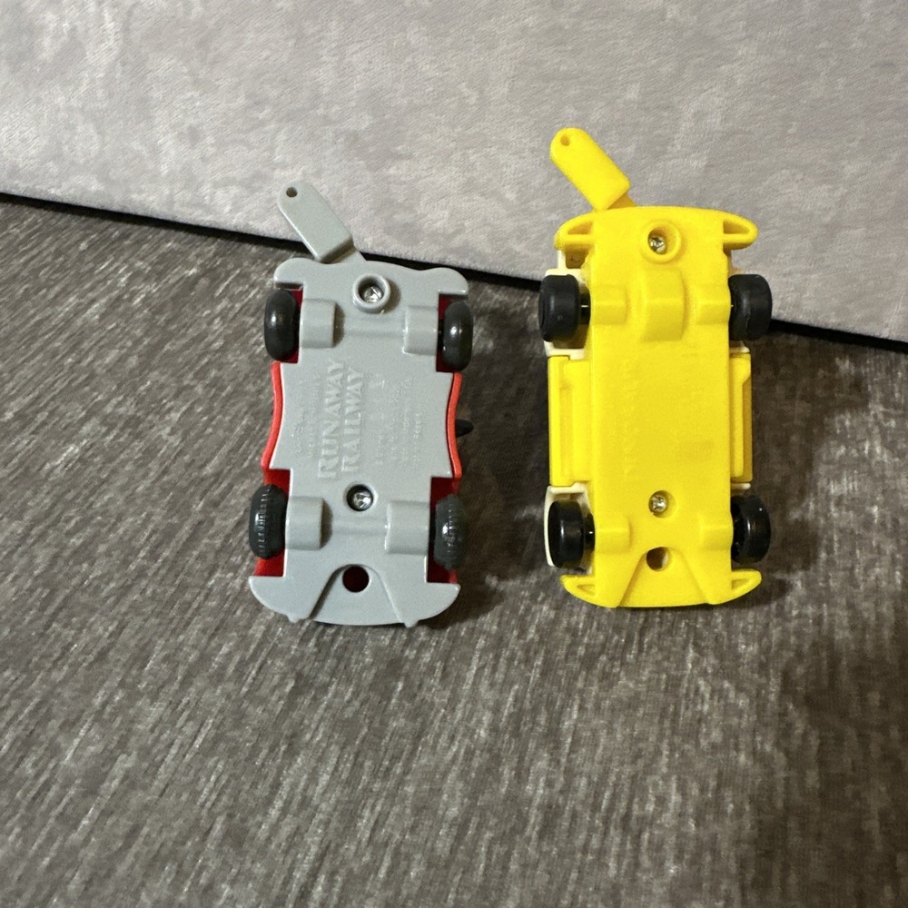 Lot Of 2 Mickey & Minnie Mouse Train Cars 2020 McDonalds Happy Meal Toy Dinosaur - Picture 7 of 9